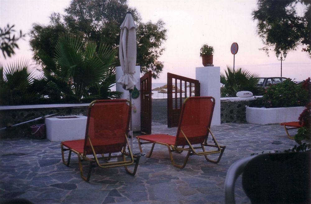 Ostria Beach Studios Perissa  Eksteriør billede